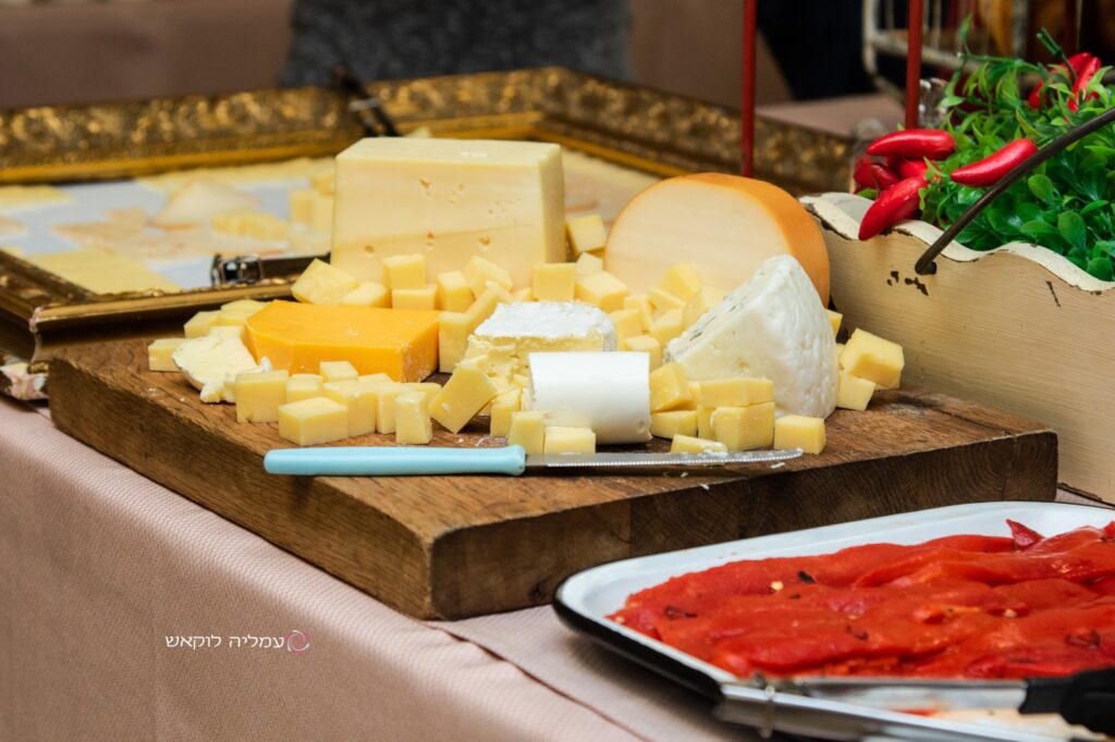 צילום אירועי בוטיק, צילום בריתה שולחן גבינות - עמליה לוקאש